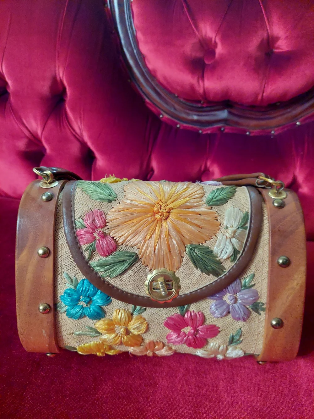 Vintage Embroidered Multicolor Floral Straw Wooden Shoulder Bag